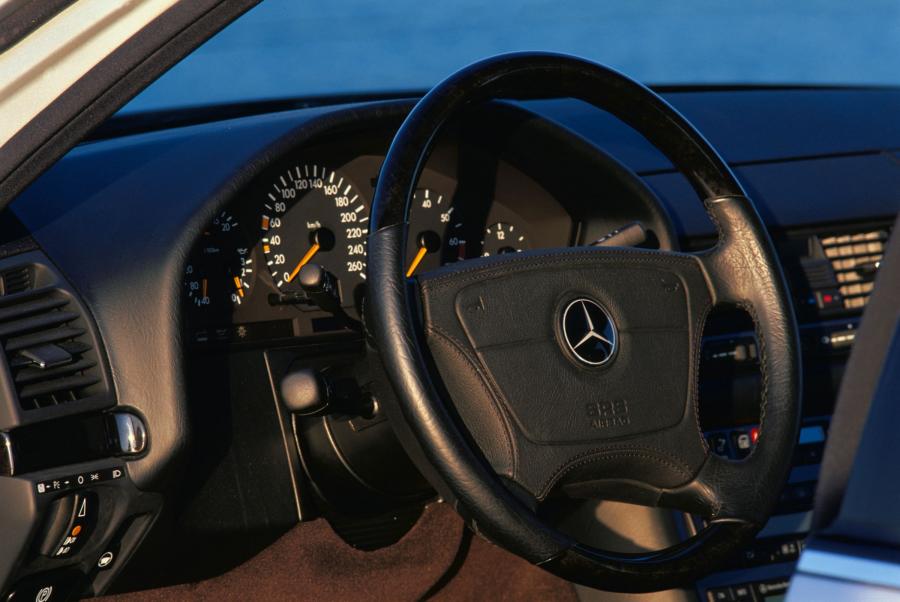  Mercedes-Benz S-Class 1991 года  (фото 54 из 69)